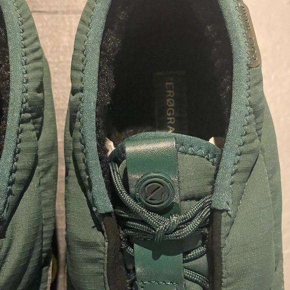 Brand New men’s Coke Haan boots. Sherpa lined. Super warm. - Picture 6 of 6